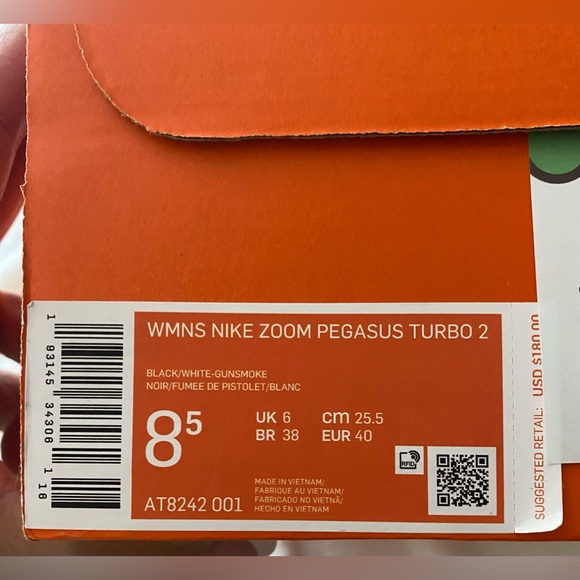 WOMENS NIKE ZOOM PEGASUS TURBO 2
Size 8.5 - Picture 2 of 5
